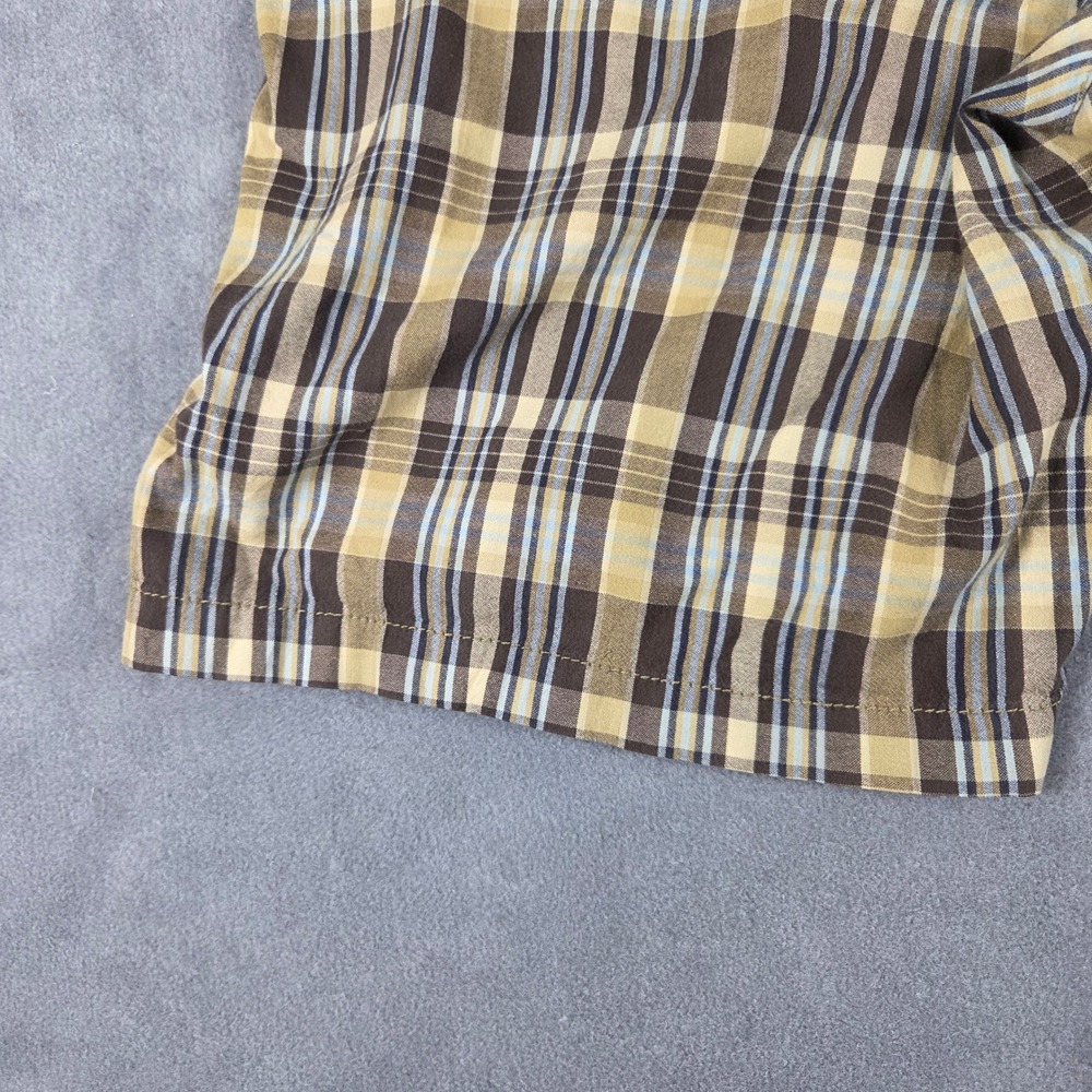 IZOD Plaid Shorts Mens 38 Brown Tan Blue Excellent Cotton Flat Front Casual - Picture 10 of 13